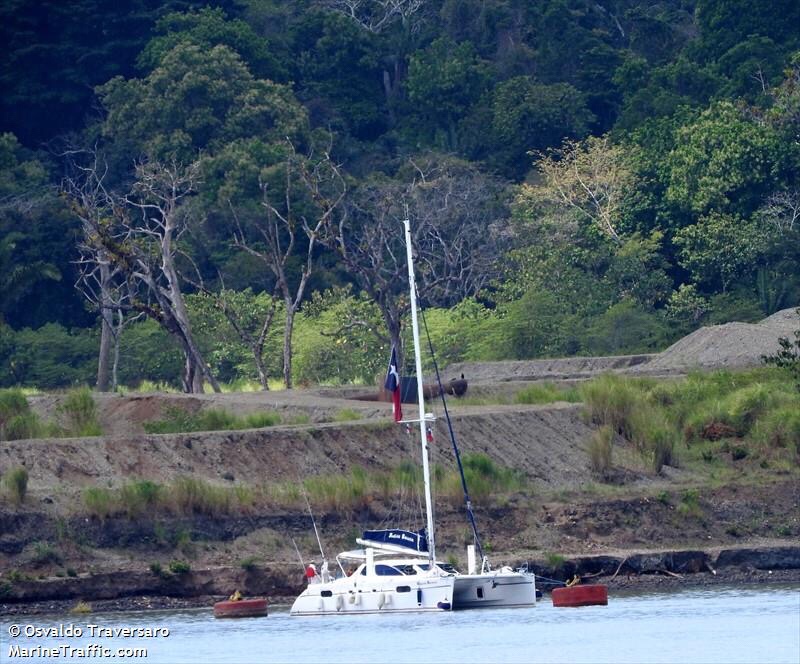 Sugar Shack at Gamboa mooring.