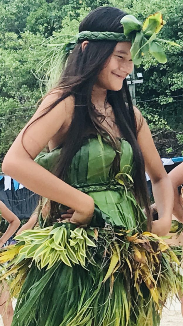 French Poly Dancer